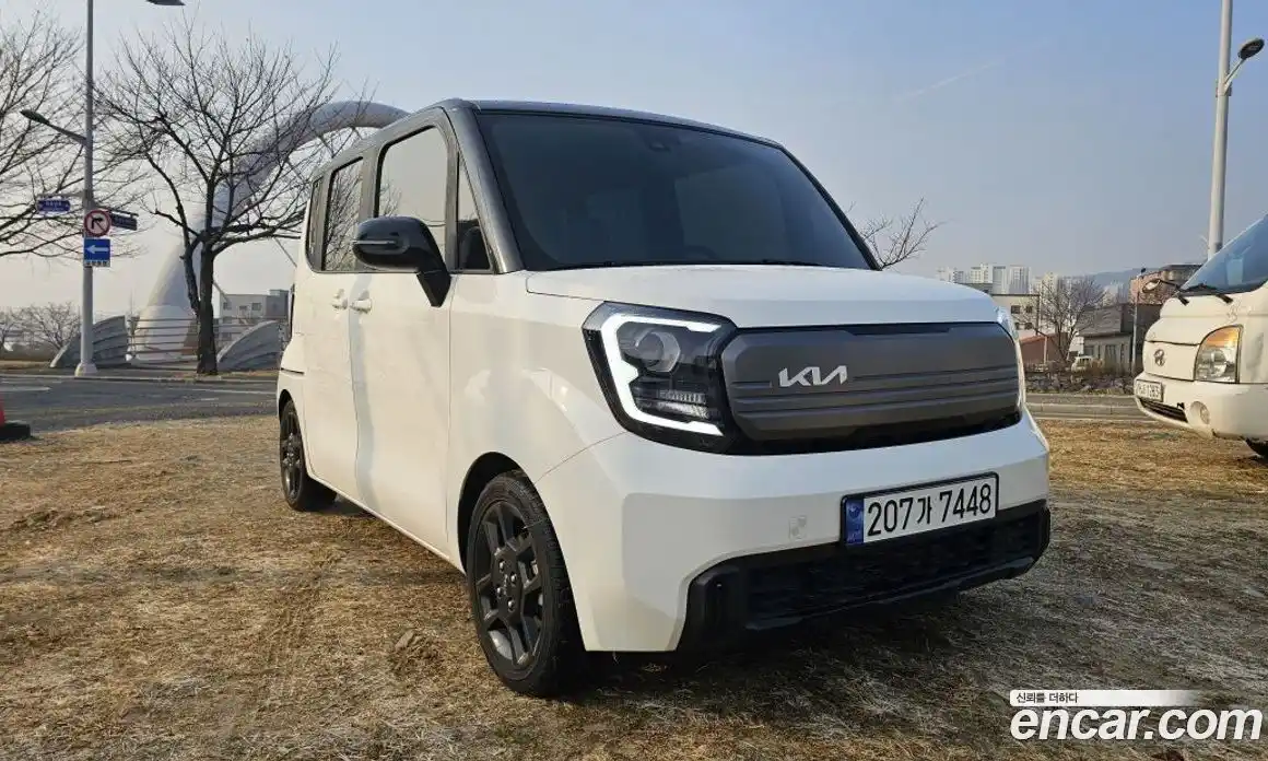 Kia Ray 2024 1.0 Автомат в Москве № 519541, фото 1