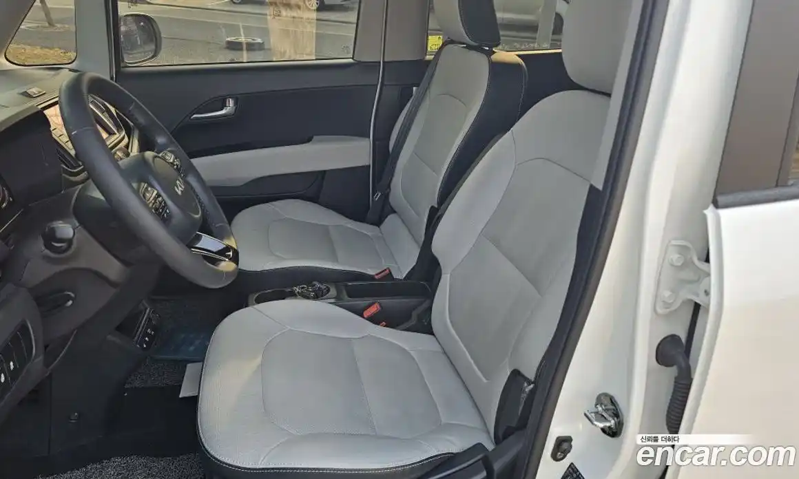 Kia Ray 2024 1.0 Автомат в Москве № 519541, фото 14