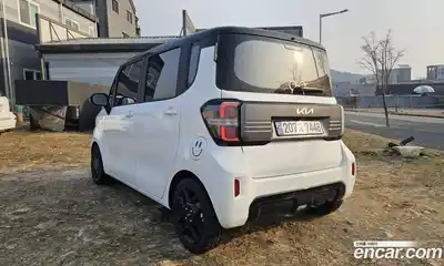 Kia Ray 2024 1.0 Автомат в Москве № 519541, миниатюра 5