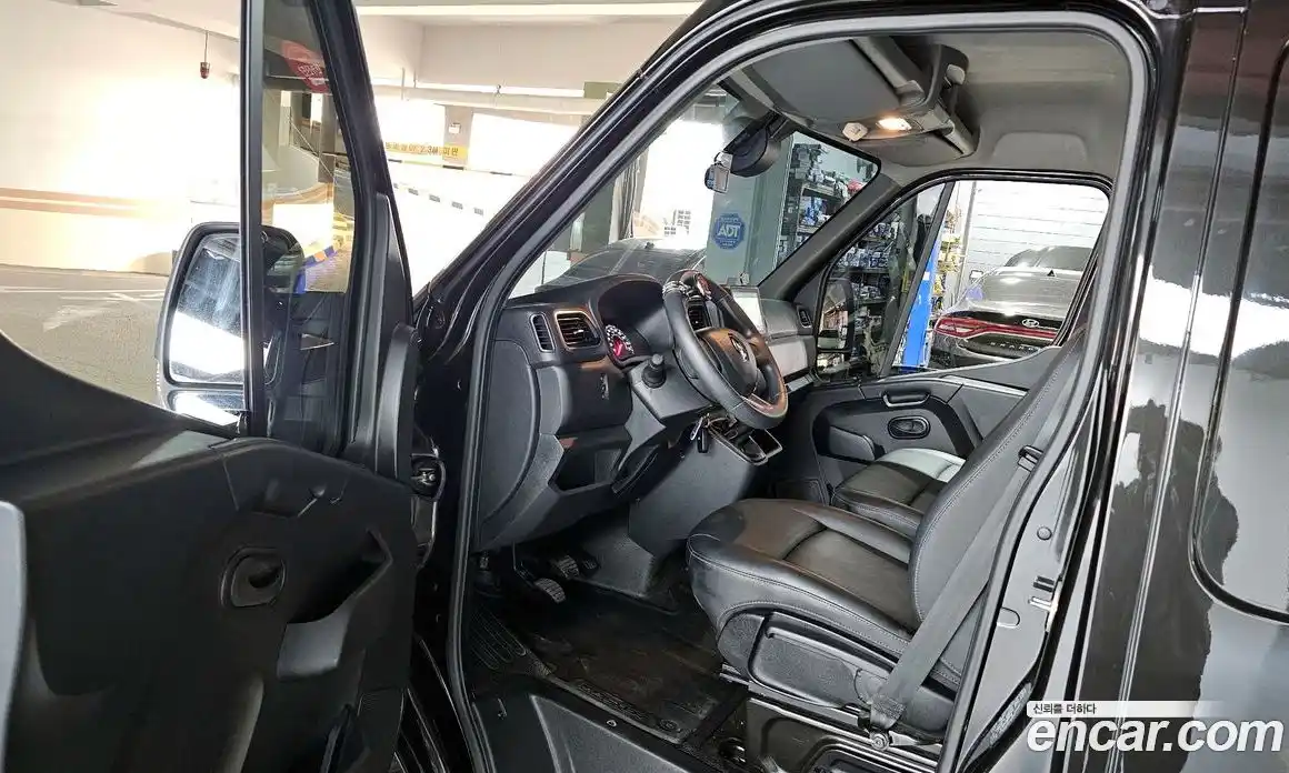 Renault Master 2022 2.3 Механическая в Москве № 520501, фото 10