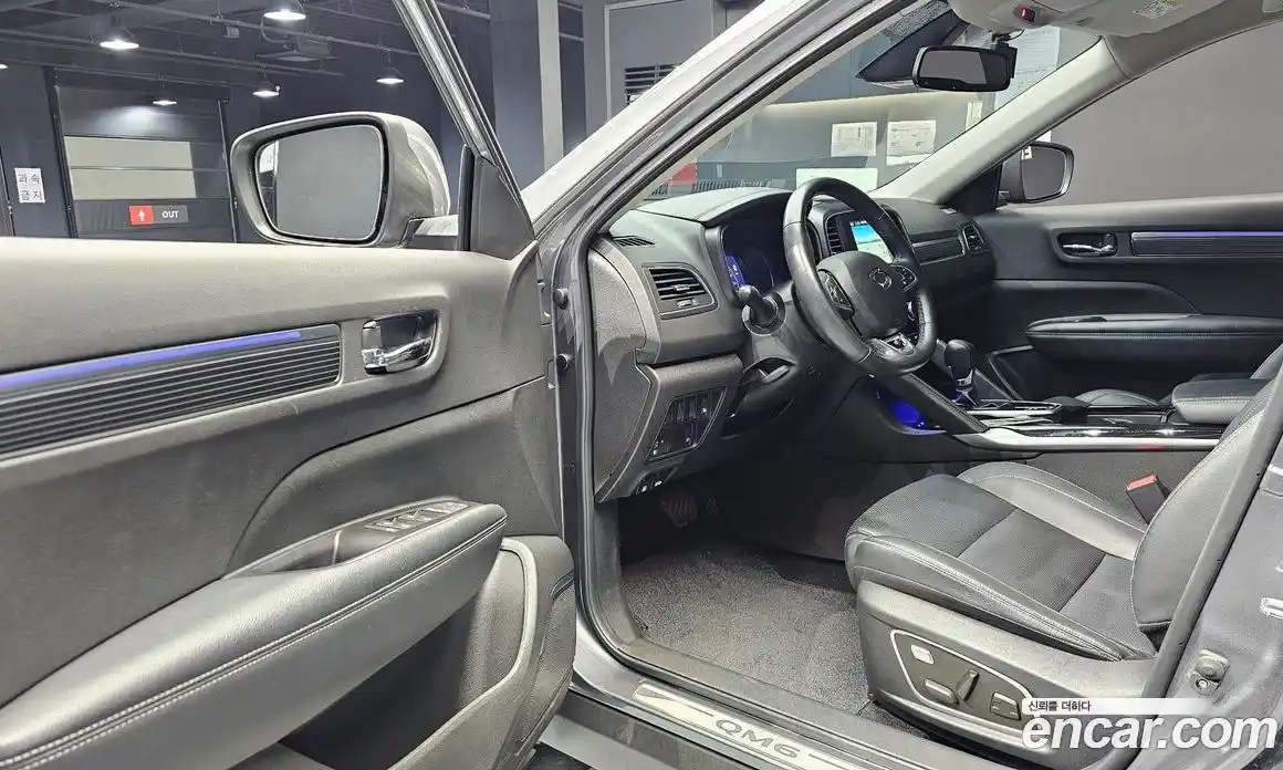 Renault QM6 2022 2.0 Автомат в Москве № 520730, фото 11