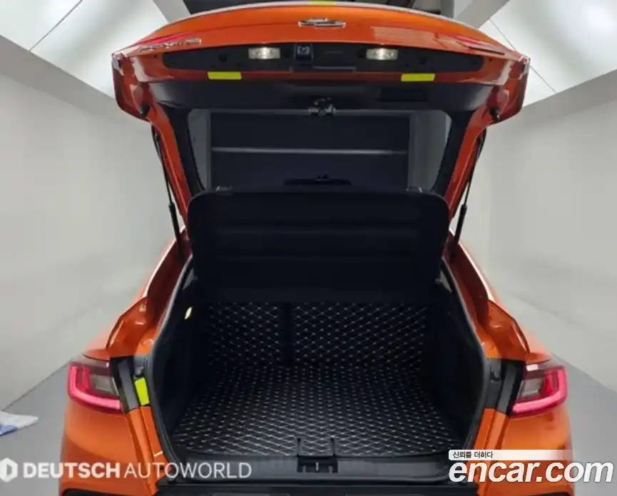 Renault XM3 2023 1.6 Автомат в Москве № 520838, фото 20