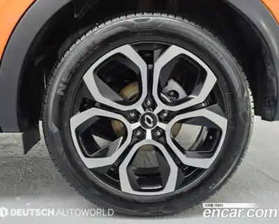 Renault XM3 2023 1.6 Автомат в Москве № 520838, миниатюра 5