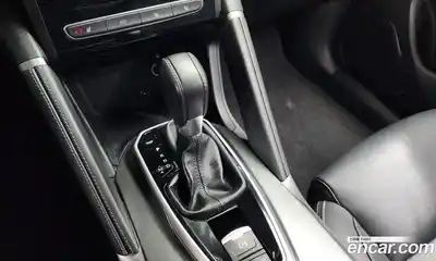 Renault QM6 2023 2.0 Автомат в Москве № 521133, миниатюра 9