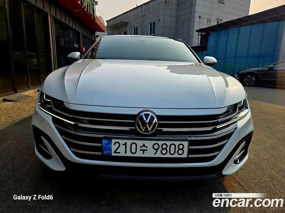 Volkswagen Arteon 2022 2.0 Автомат в Москве № 521166, фото 1