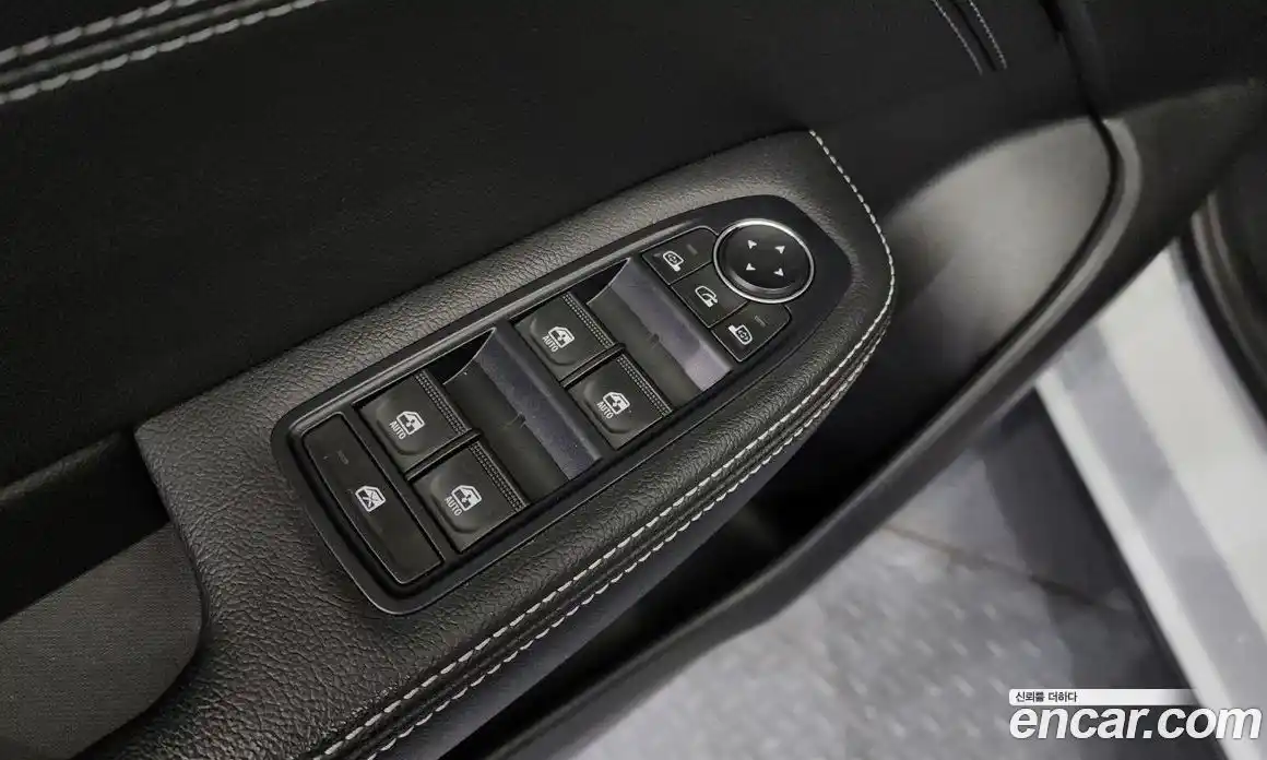 Renault XM3 2020 1.3 Автомат в Москве № 521519, фото 12