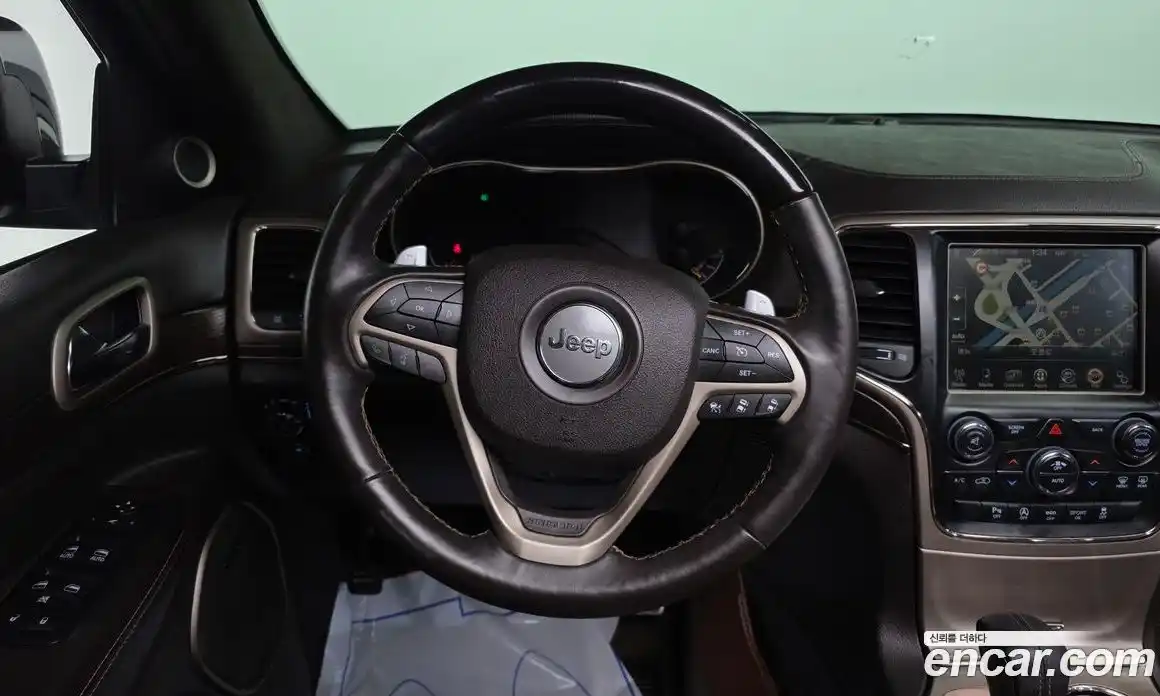 Jeep Cherokee 2016 3.0 Автомат в Москве № 522342, фото 13