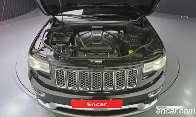 Jeep Cherokee 2016 3.0 Автомат в Москве № 522342, миниатюра 6