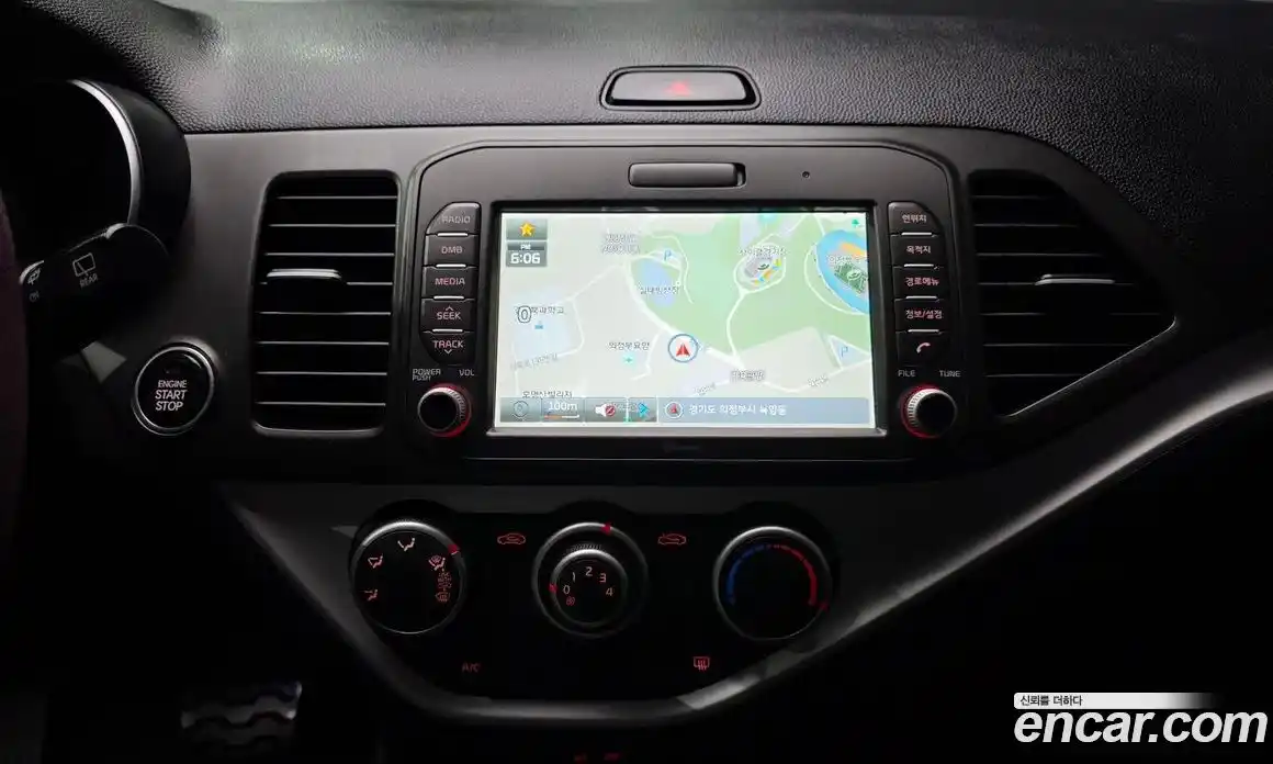 Kia Morning 2016 1.0 Автомат в Москве № 522597, фото 14