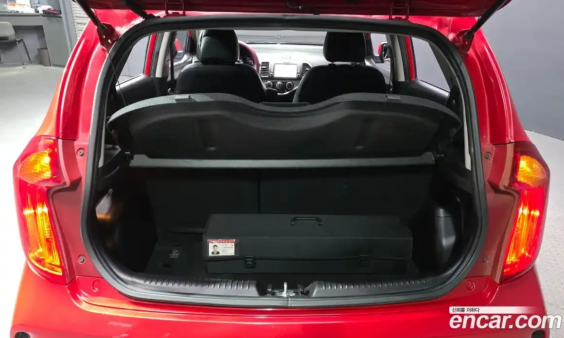 Kia Morning 2016 1.0 Автомат в Москве № 522597, фото 20