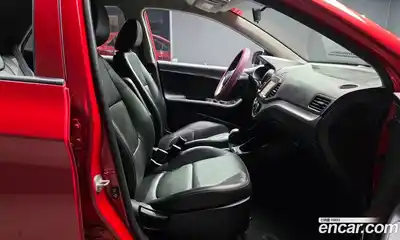 Kia Morning 2016 1.0 Автомат в Москве № 522597, миниатюра 10