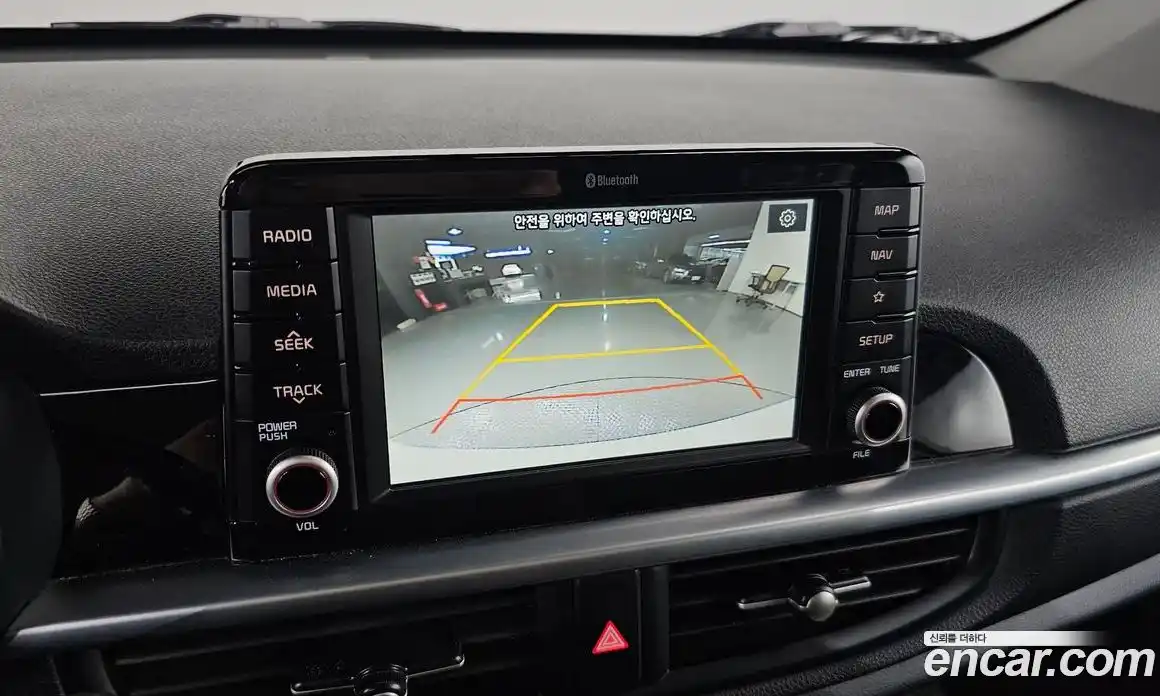 Kia Morning 2020 1.0 Автомат в Москве № 522740, фото 19