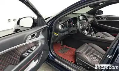 Genesis G70 2018 2.0 Автомат в Москве № 524309, миниатюра 9