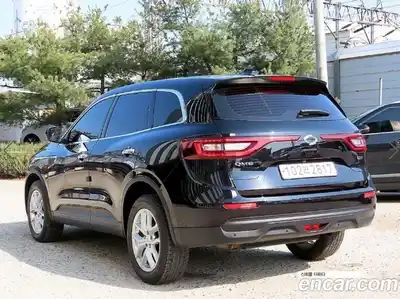 Renault QM6 2018 2.0 Автомат в Москве № 524474, миниатюра 3