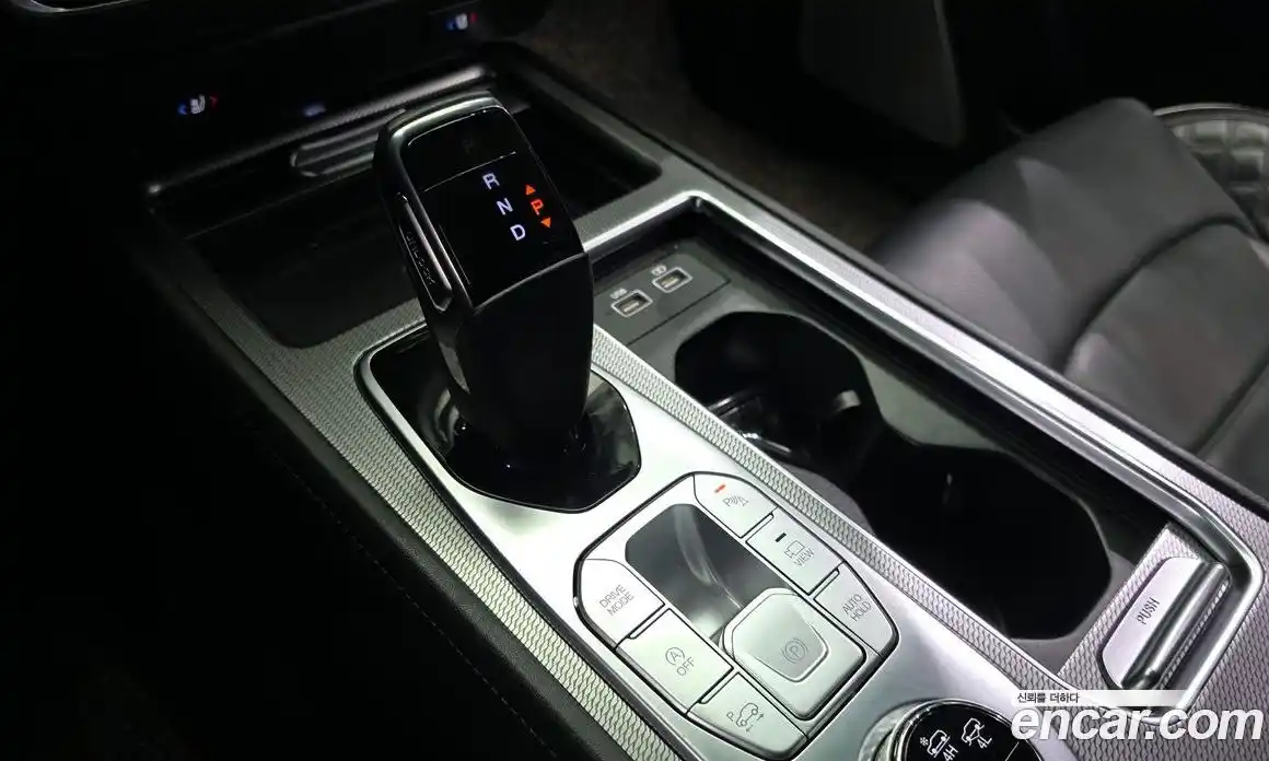 SsangYong Rexton 2021 2.2 Автомат в Москве № 525704, фото 9