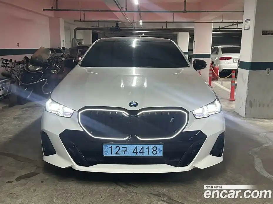 BMW i5 2024 Автомат в Москве № 526661, фото 3