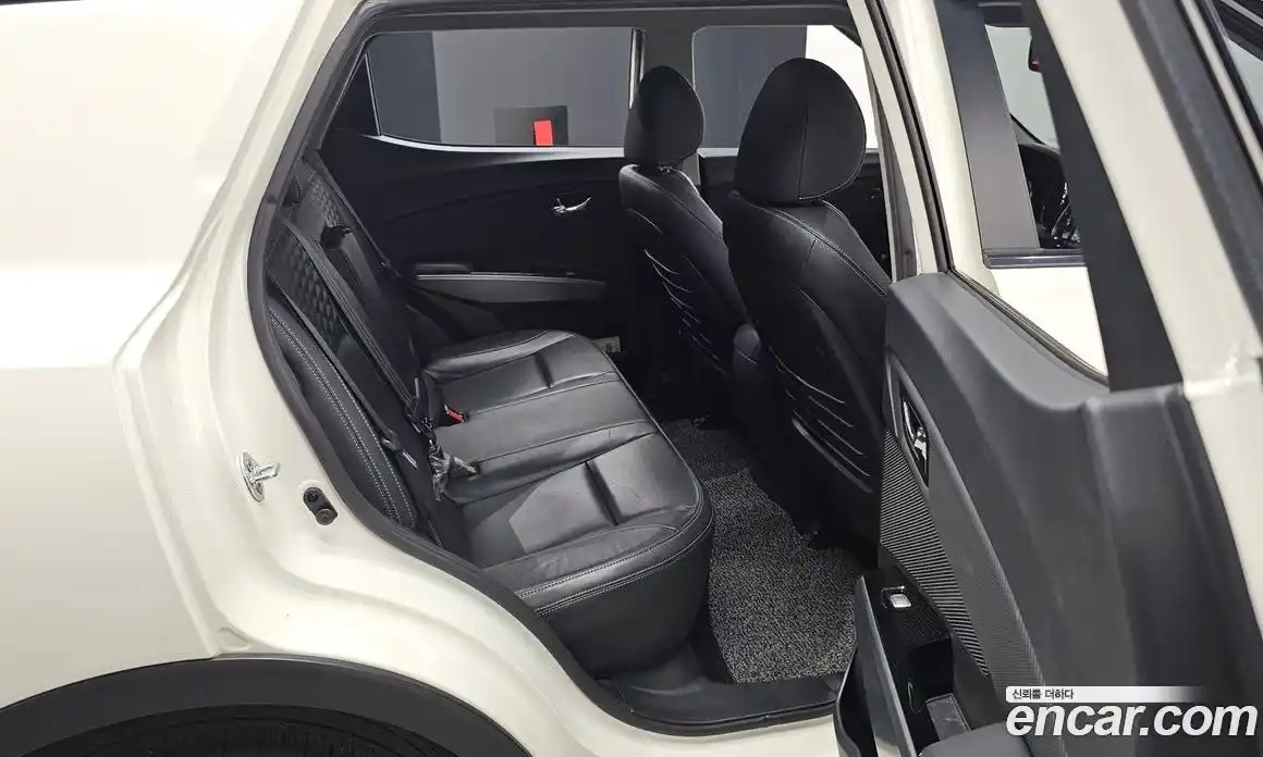 SsangYong TIBOLI 2018 1.6 Автомат в Москве № 526765, фото 12