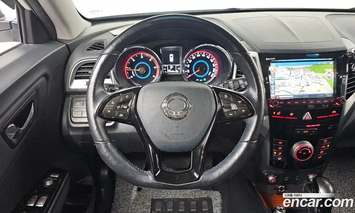 SsangYong TIBOLI 2018 1.6 Автомат в Москве № 526765, фото 15