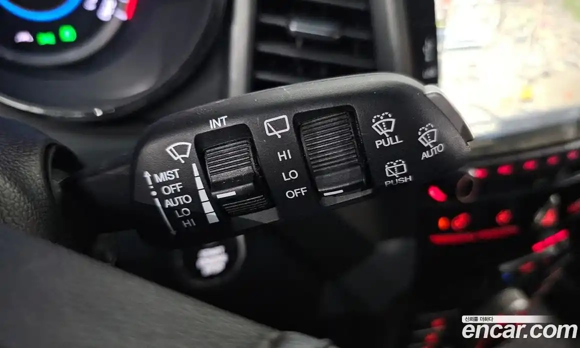 SsangYong TIBOLI 2018 1.6 Автомат в Москве № 526765, фото 16