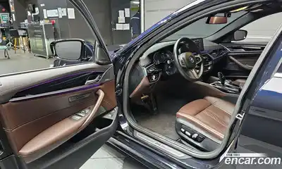 BMW 5-Series 2022 2.0 Автомат в Москве № 528225, миниатюра 11