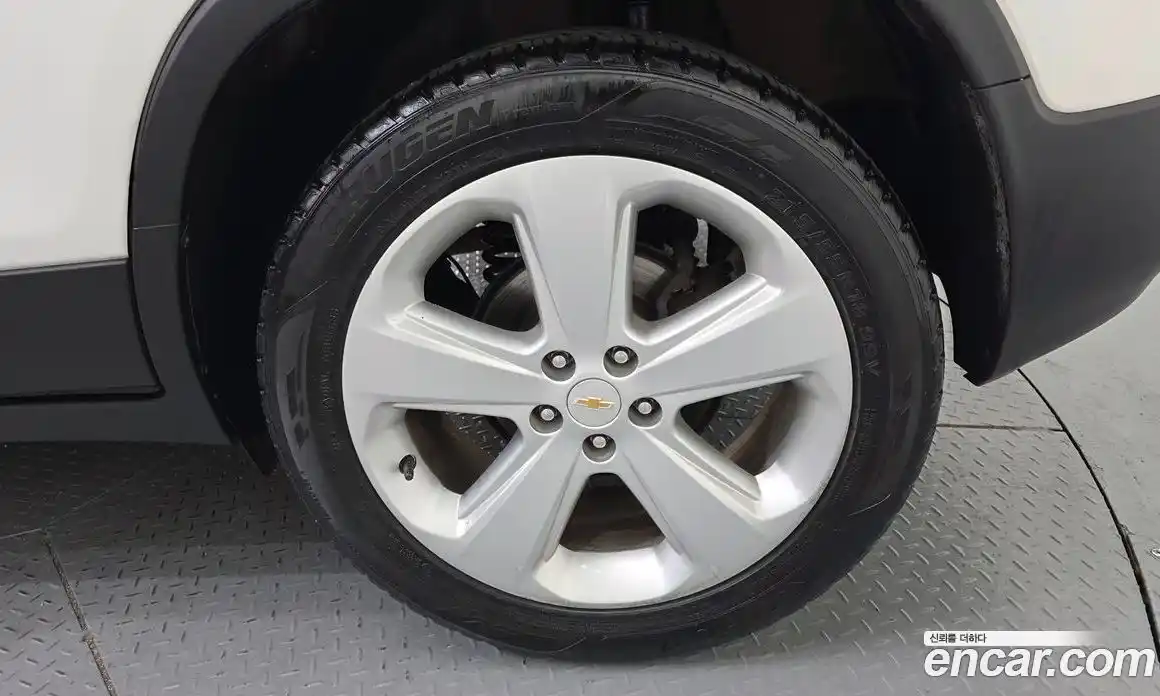 Chevrolet Trax 2016 1.6 Автомат в Москве № 528443, фото 5