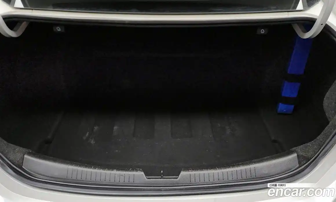 Chevrolet Malibu 2017 1.5 Автомат в Москве № 528669, фото 20