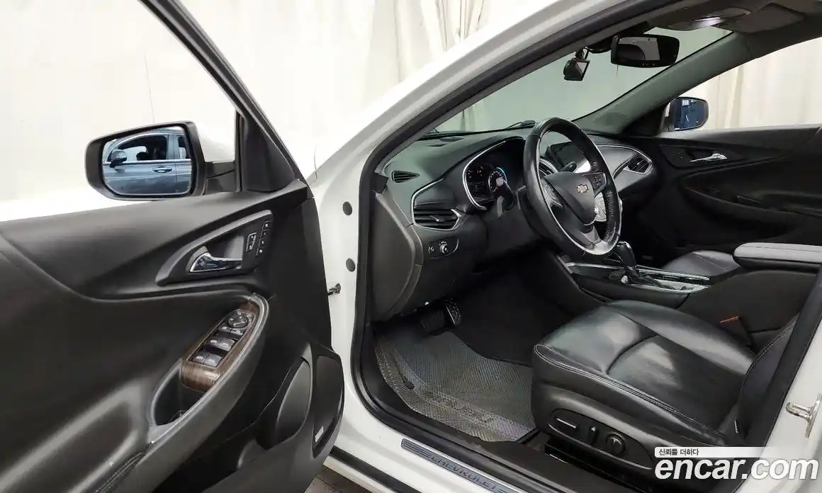 Chevrolet Malibu 2017 1.5 Автомат в Москве № 528669, фото 10