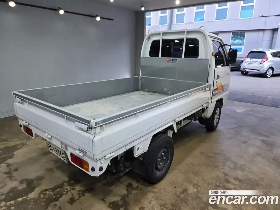 Chevrolet labo 2021 0.8 Механическая в Москве № 528860, фото 4