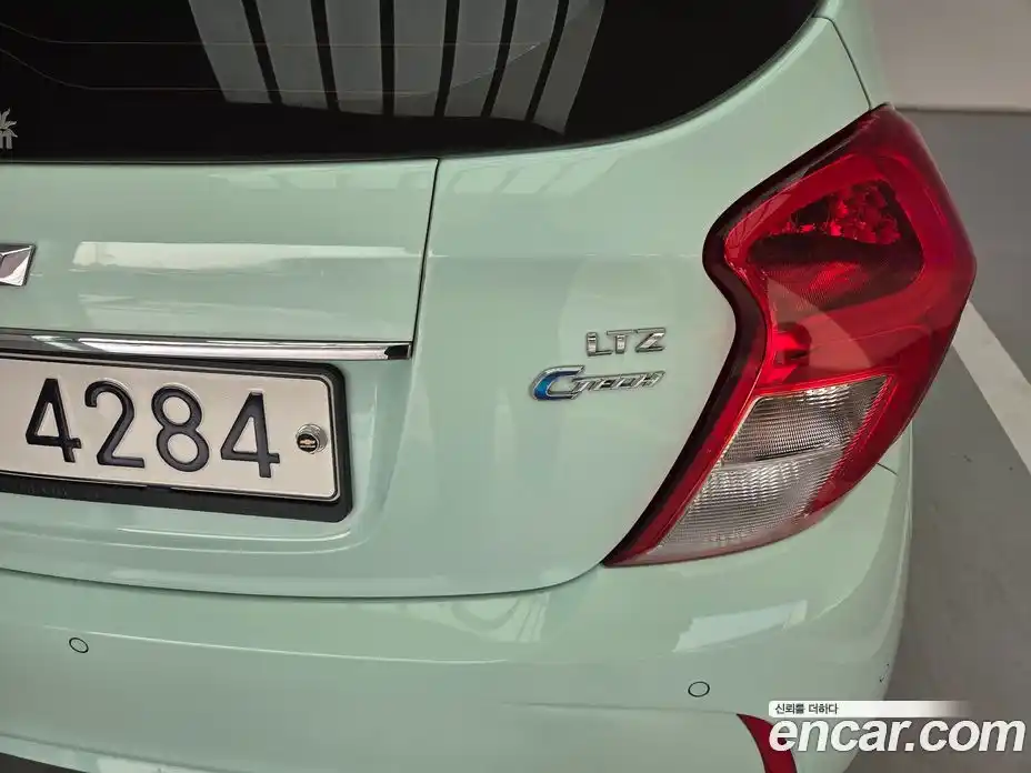 Chevrolet Spark 2018 1.0 Автомат в Москве № 528881, фото 9