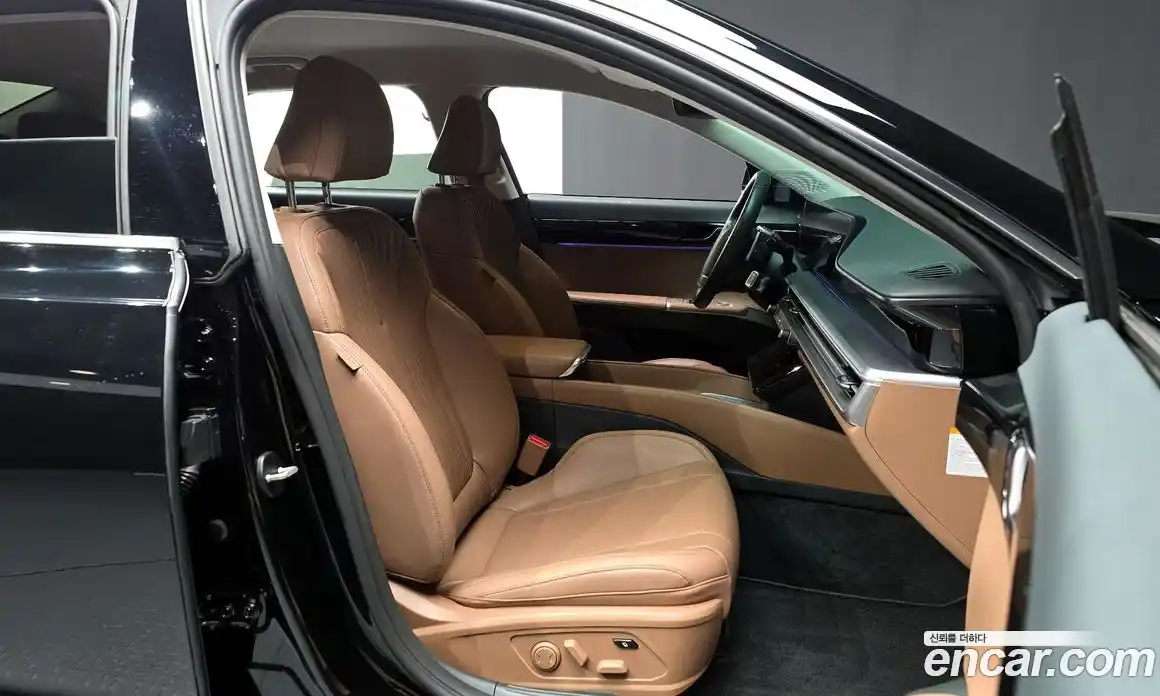 Hyundai Grandeur 2024 1.6 Автомат в Москве № 530348, фото 10