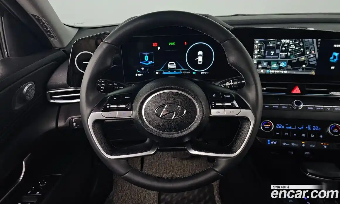 Hyundai Avante 2022 1.6 Автомат в Москве № 530659, фото 13