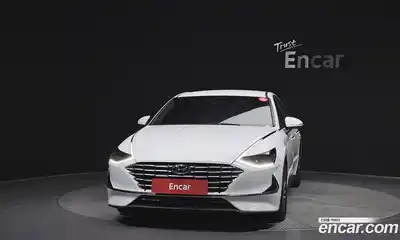 Hyundai Sonata 2021 2.0 Автомат в Москве № 530761, миниатюра 3