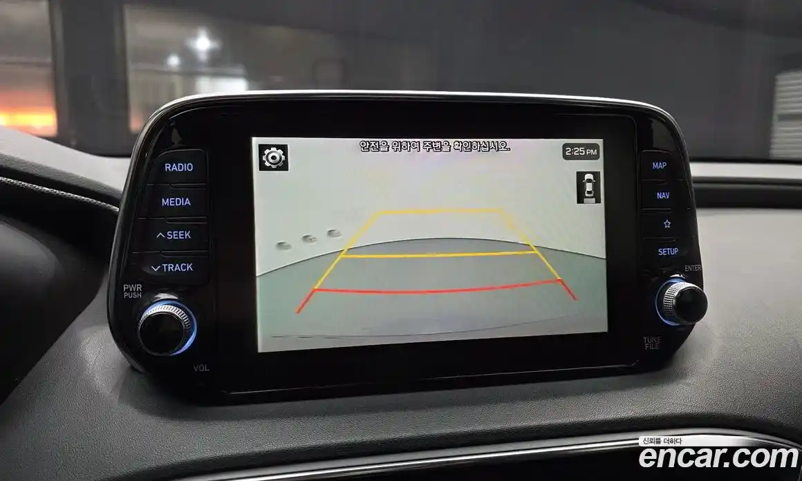 Hyundai Santa Fe 2020 2.0 Автомат в Москве № 530936, фото 15