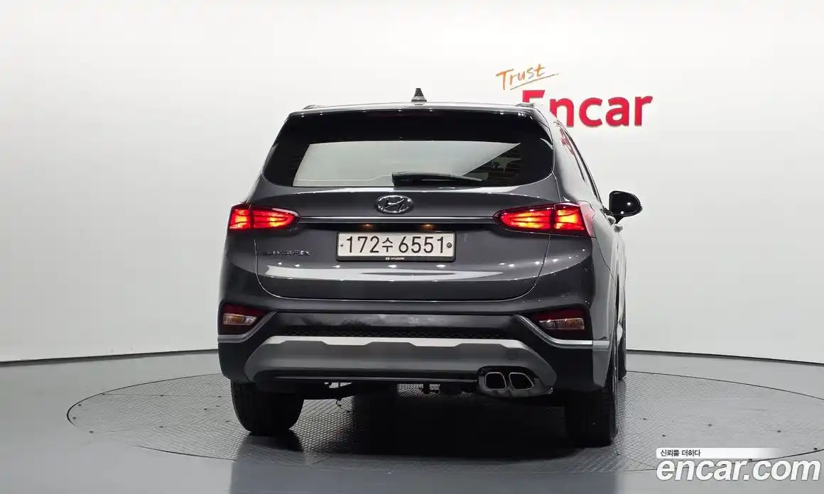 Hyundai Santa Fe 2020 2.0 Автомат в Москве № 530936, фото 4