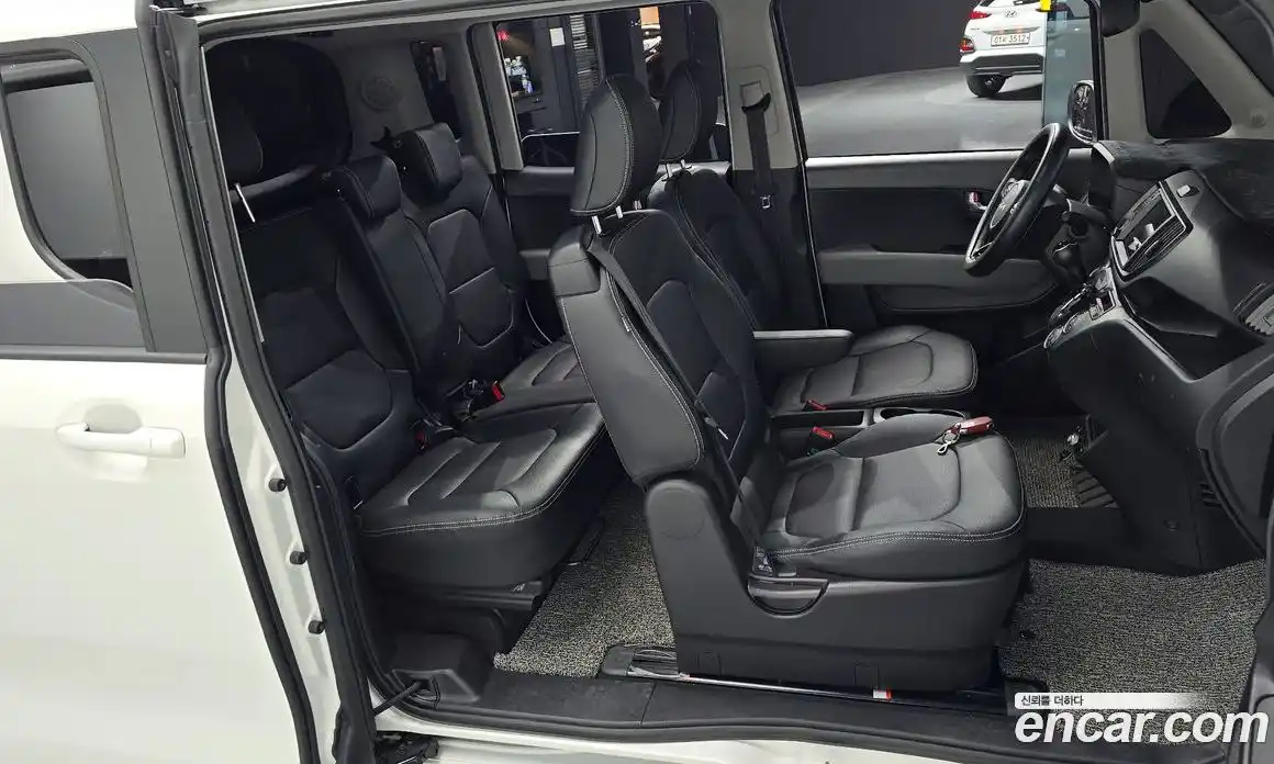 Kia Ray 2024 1.0 Автомат в Москве № 531820, фото 11