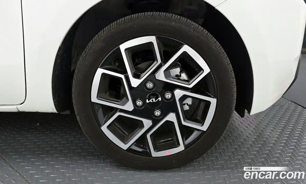 Kia Ray 2024 1.0 Автомат в Москве № 531820, фото 5