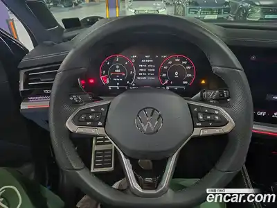Volkswagen Touareg 2026 3.0 Автомат в Москве № 533737, миниатюра 9