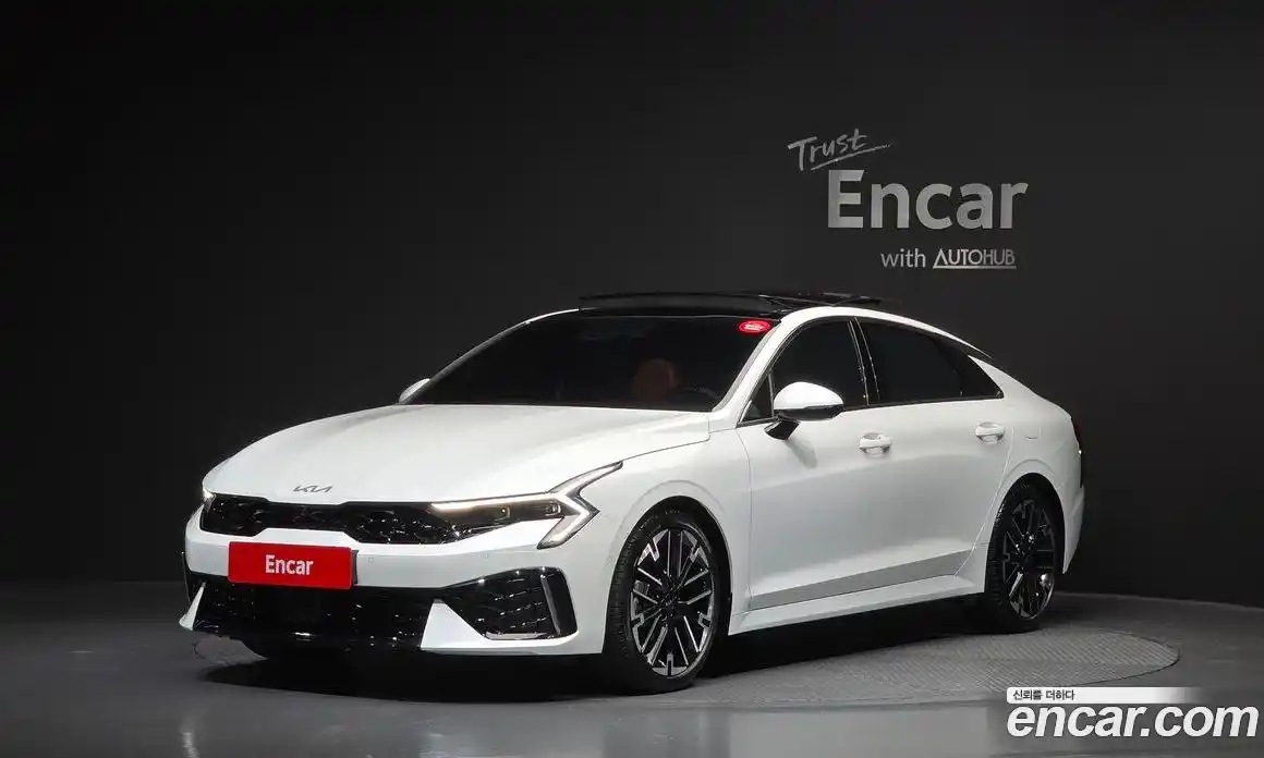 Kia K5 2024 1.6 Автомат в Москве № 534661, фото 1