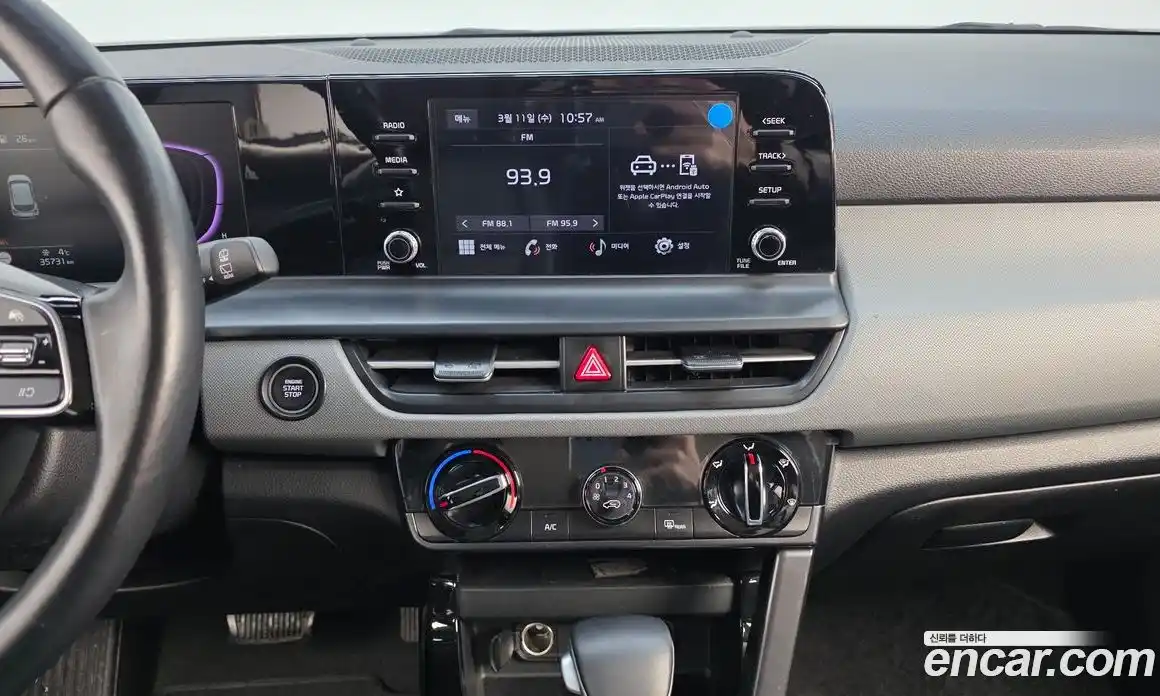 Kia Seltos 2023 2.0 Автомат в Москве № 534881, фото 14