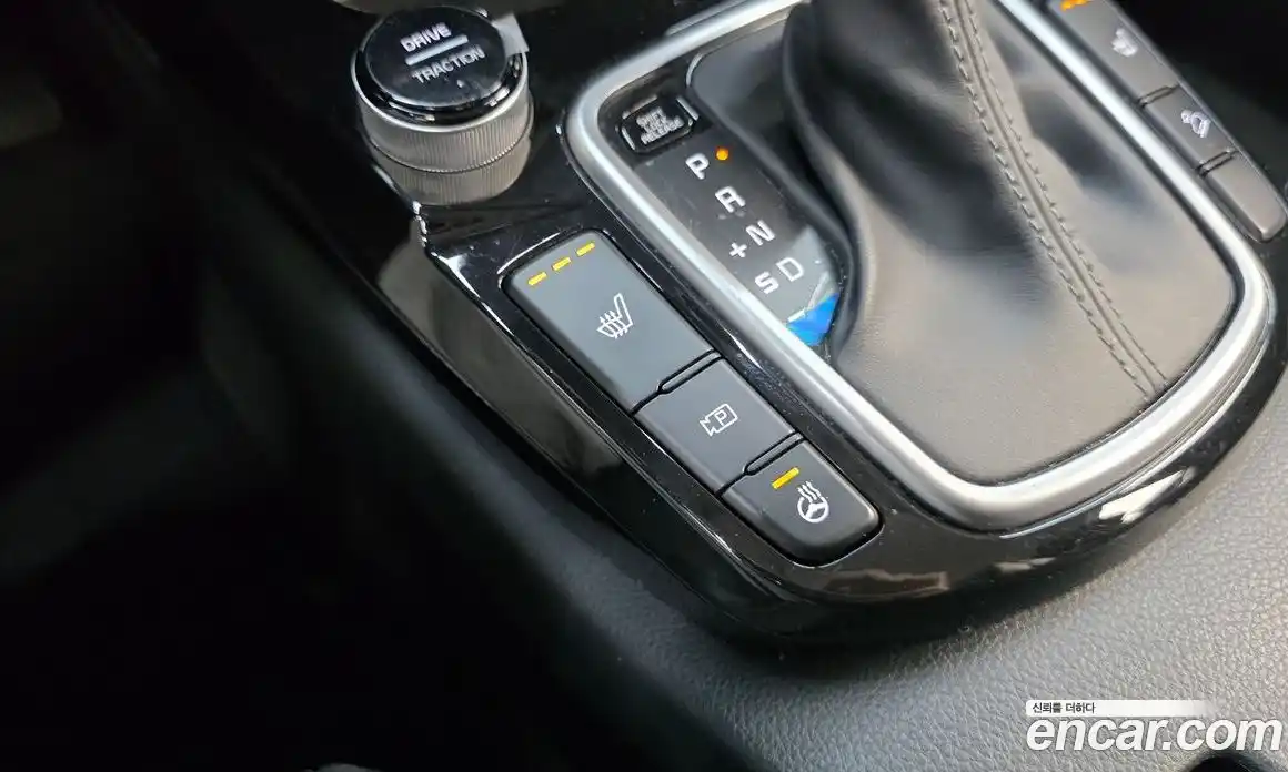 Kia Seltos 2023 2.0 Автомат в Москве № 534881, фото 19