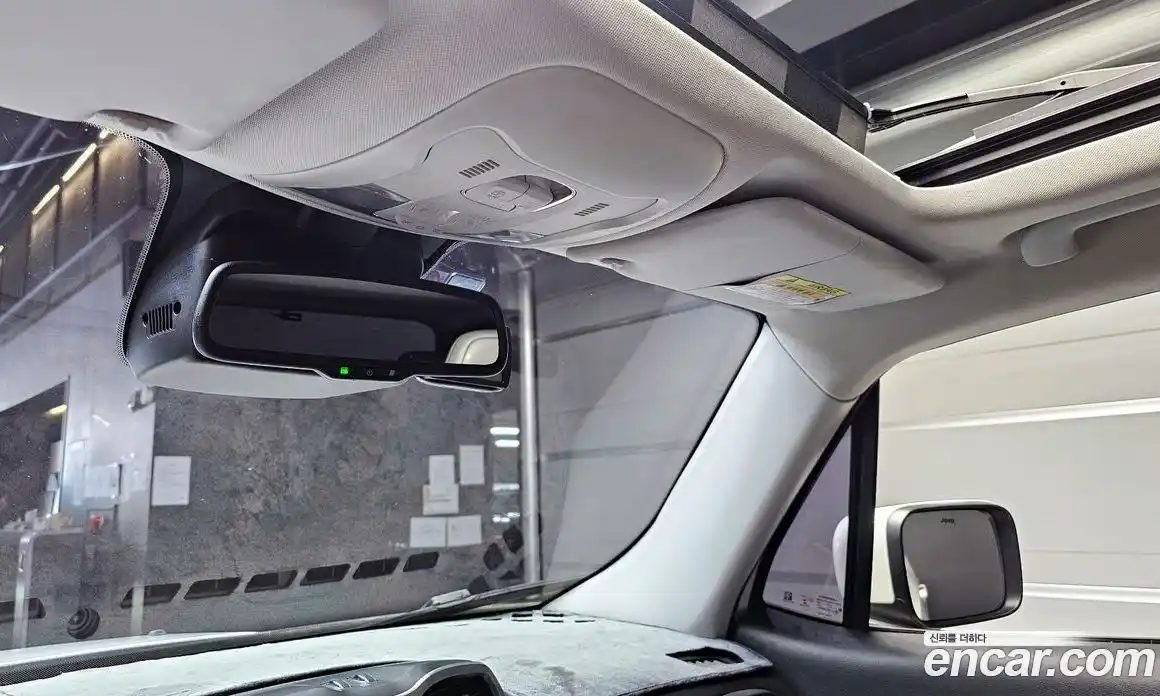 Jeep Renegade 2016 2.0 Автомат в Москве № 535106, фото 18