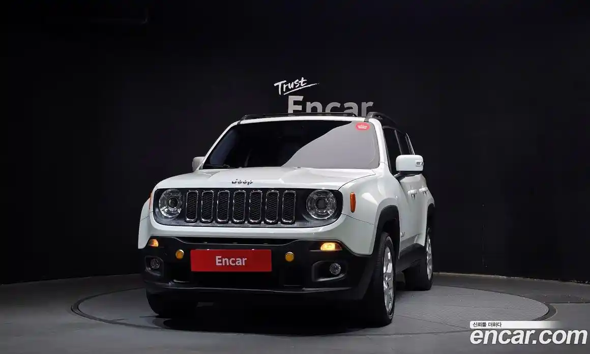 Jeep Renegade 2016 2.0 Автомат в Москве № 535106, фото 3
