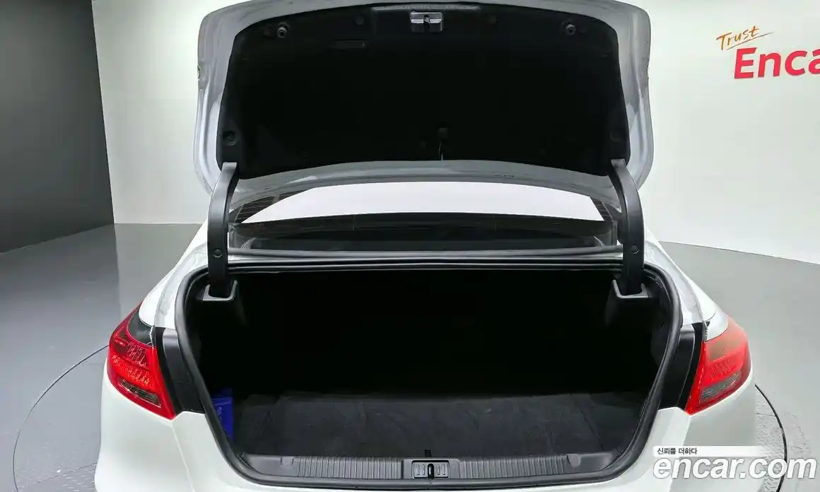 Renault SM7 2019 2.0 Автомат в Москве № 535549, фото 20