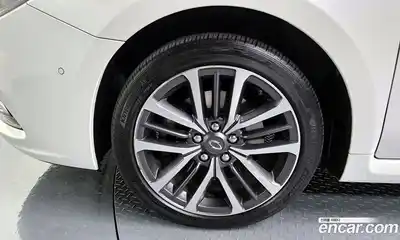 Renault SM7 2019 2.0 Автомат в Москве № 535549, миниатюра 5