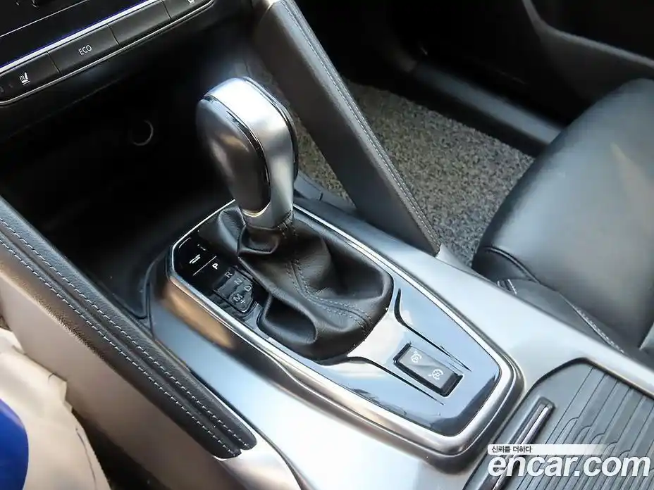 Renault QM6 2019 2.0 Автомат в Москве № 536858, фото 10