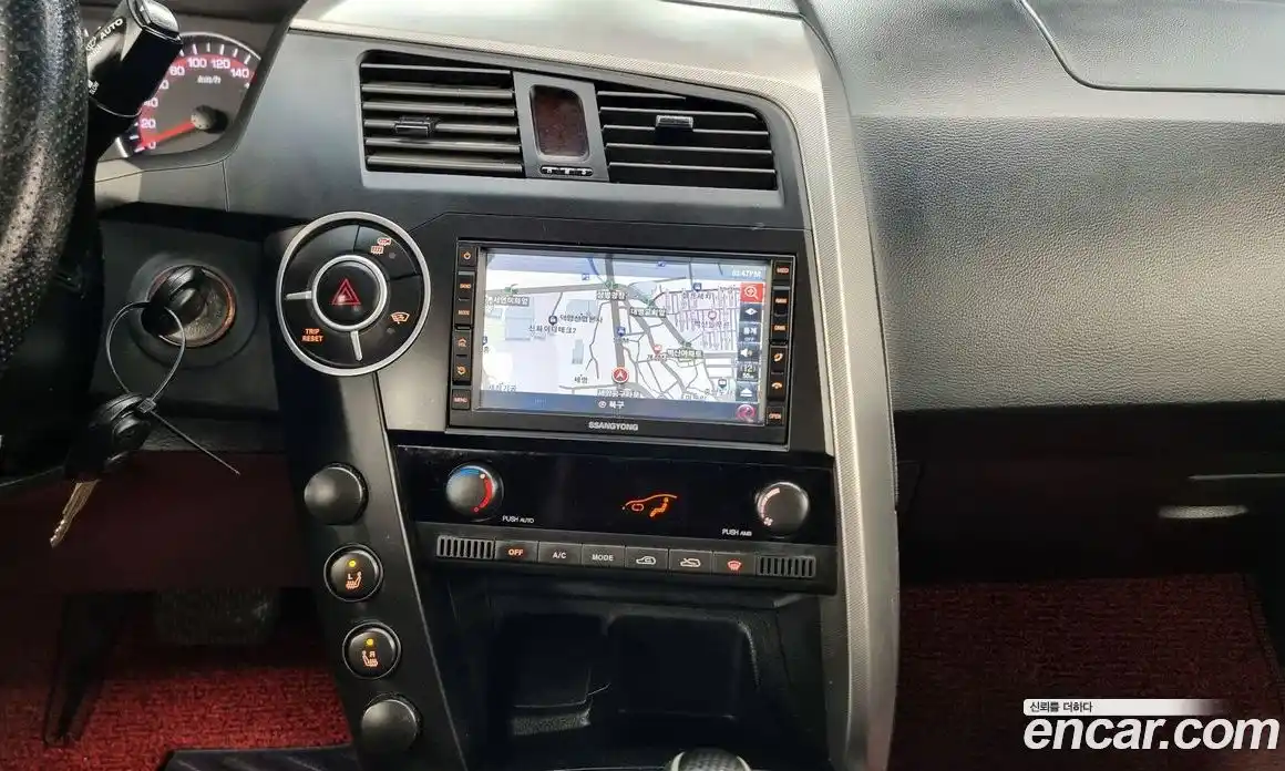 SsangYong Korando 2013 2.0 Автомат в Москве № 539172, фото 14