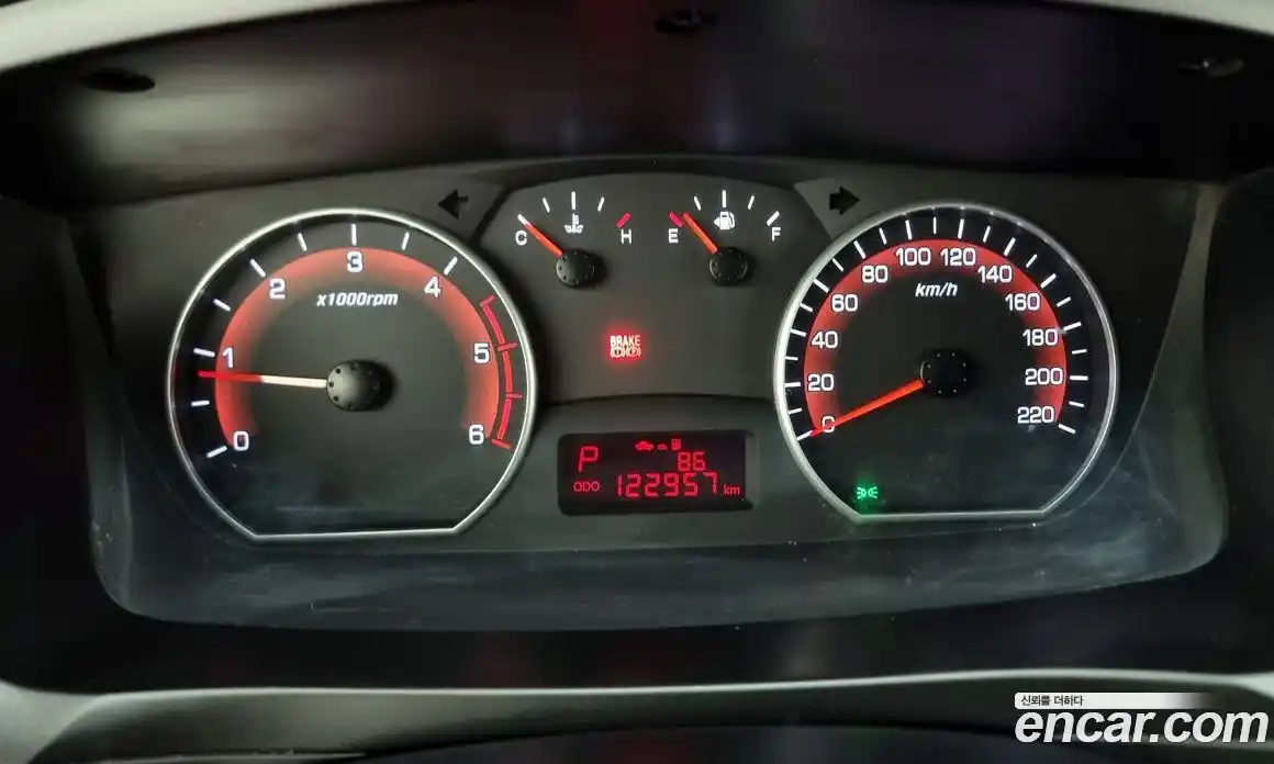 SsangYong Korando 2013 2.0 Автомат в Москве № 539172, фото 8