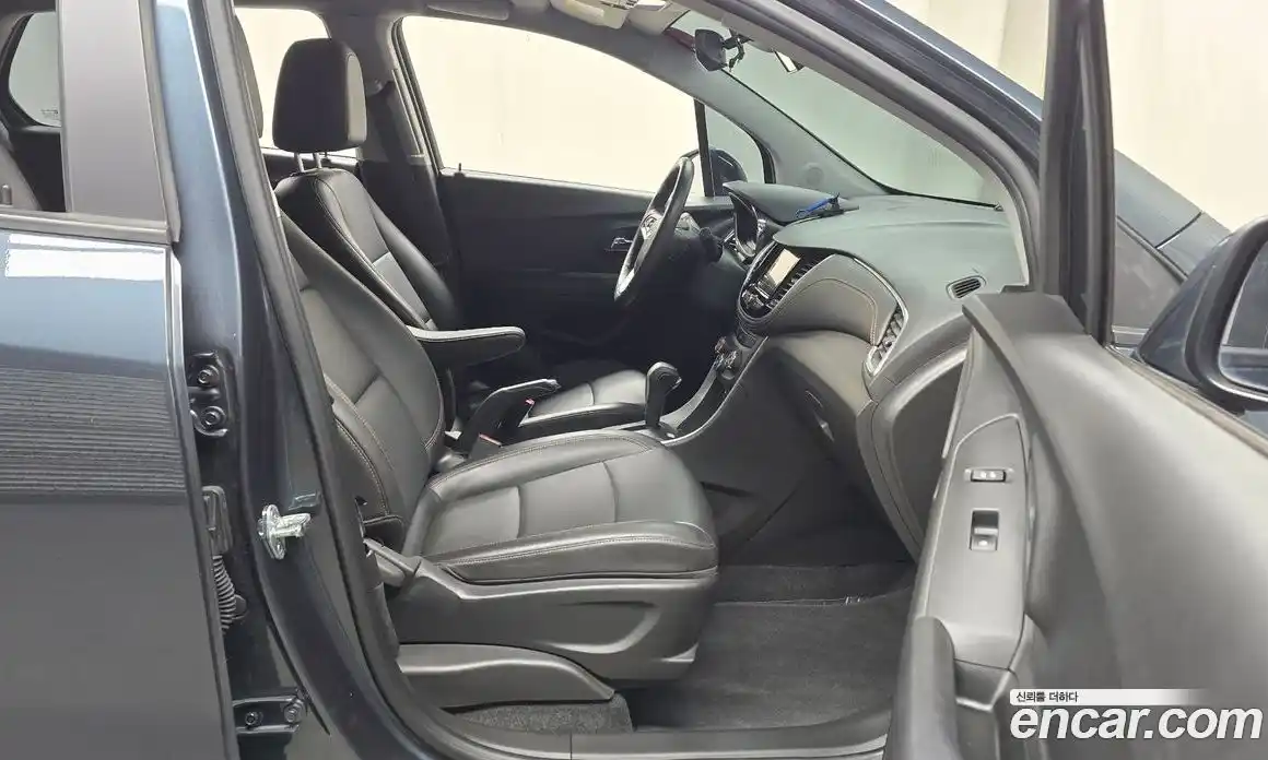 Chevrolet Trax 2020 1.4 Автомат в Москве № 539977, фото 11