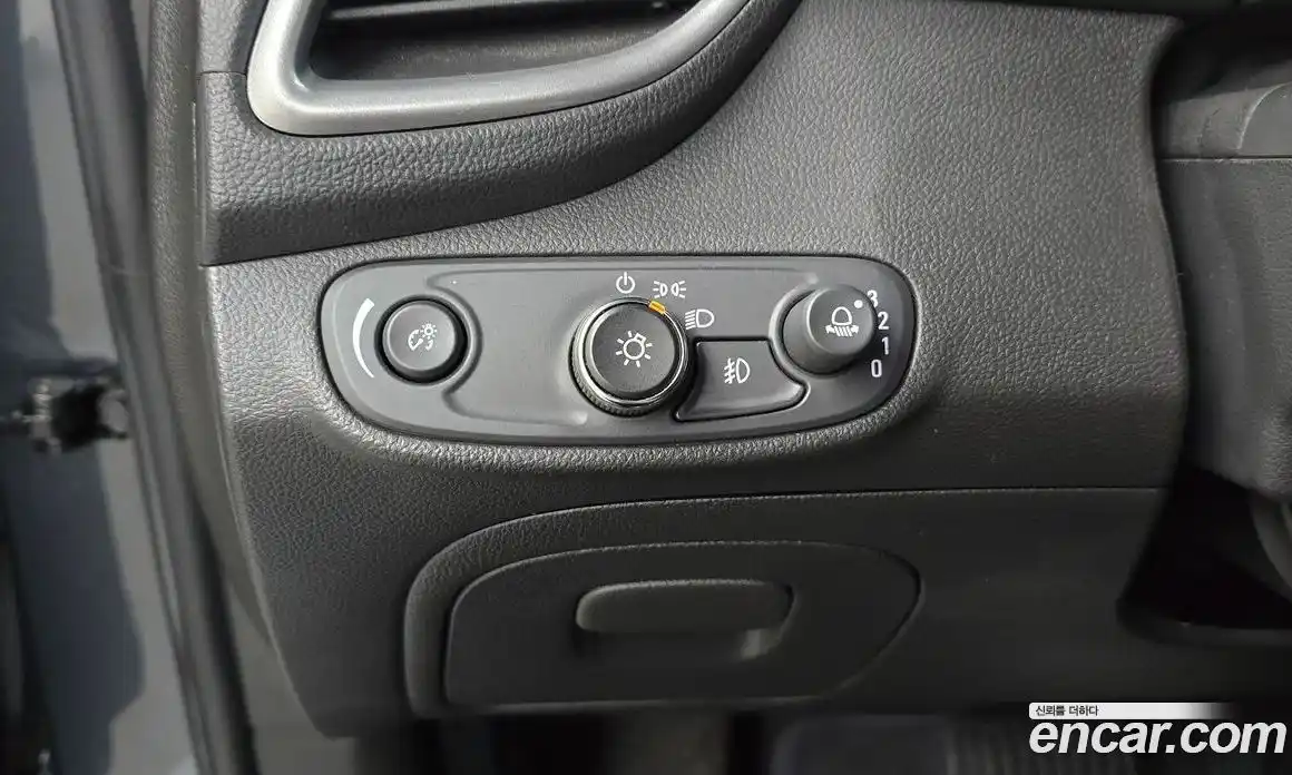 Chevrolet Trax 2020 1.4 Автомат в Москве № 539977, фото 17