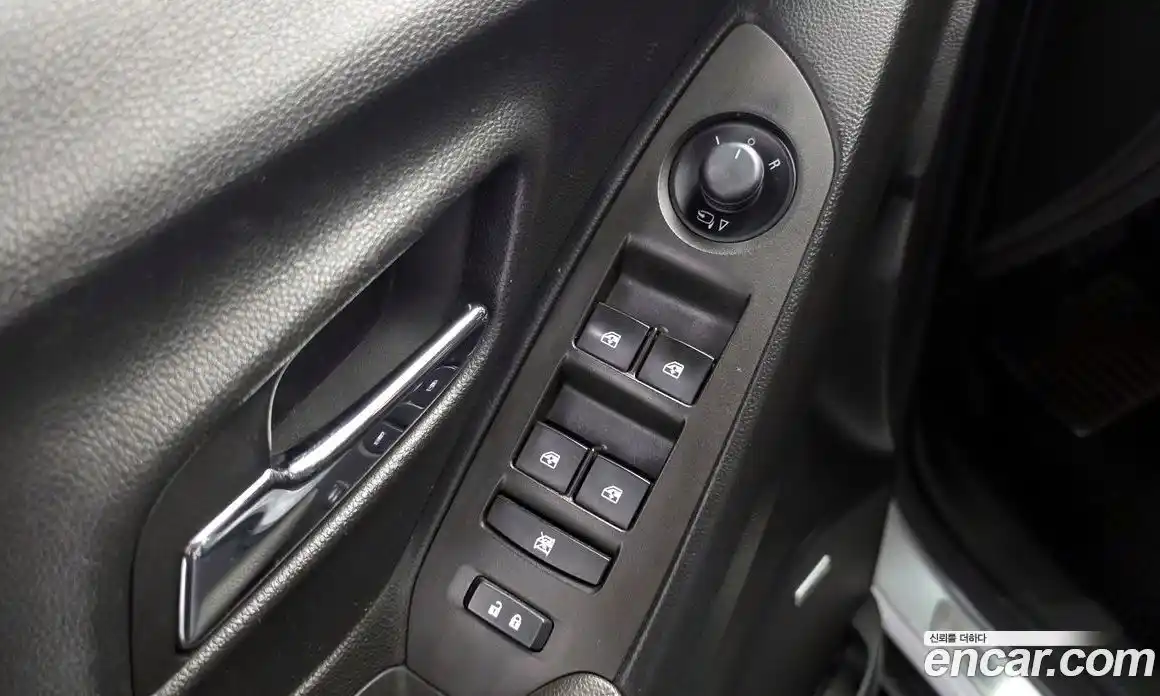 Chevrolet Trax 2013 1.4 Автомат в Москве № 540220, фото 18